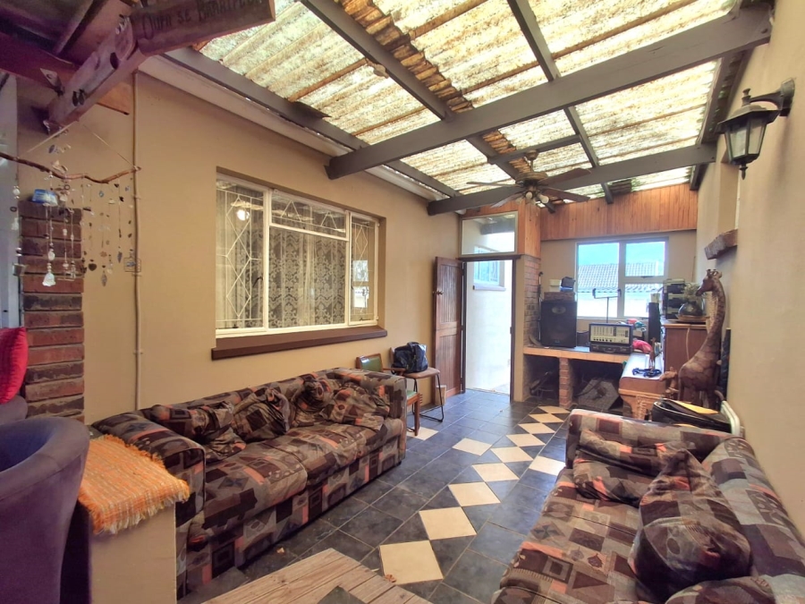 4 Bedroom Property for Sale in Summerpride Eastern Cape